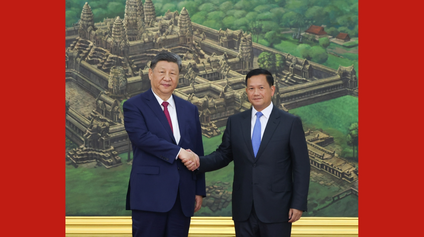 习近平同柬埔寨首相洪玛奈举行会谈